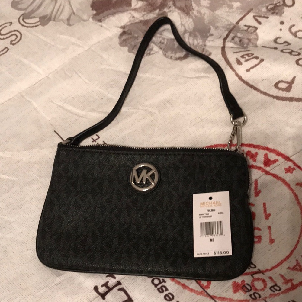 Michael Kors Wristlet